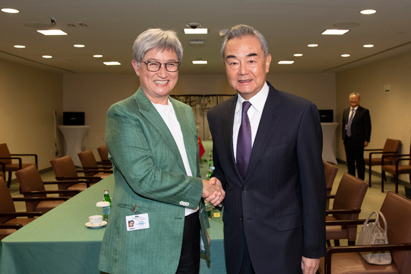 澳1.jpg